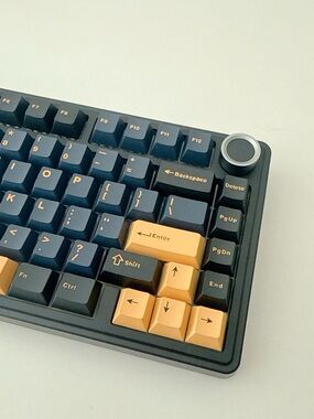 AULA F75 Pro Wireless Mechanical Keyboard – Creamy Sound, Hot-Swappable, RGB, Kn